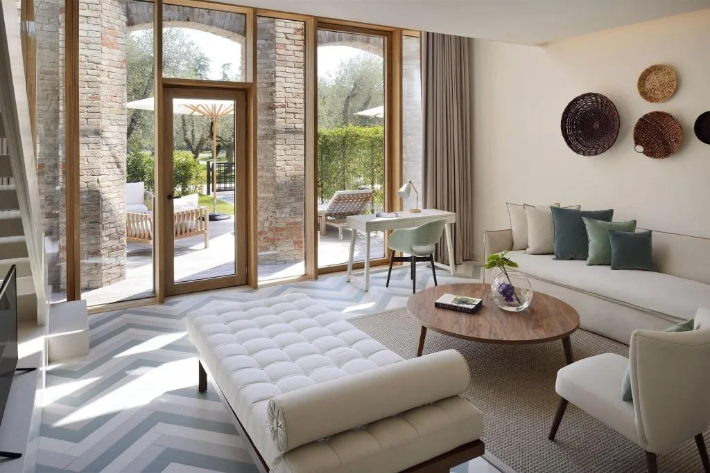 Room, JW Venice, Venice