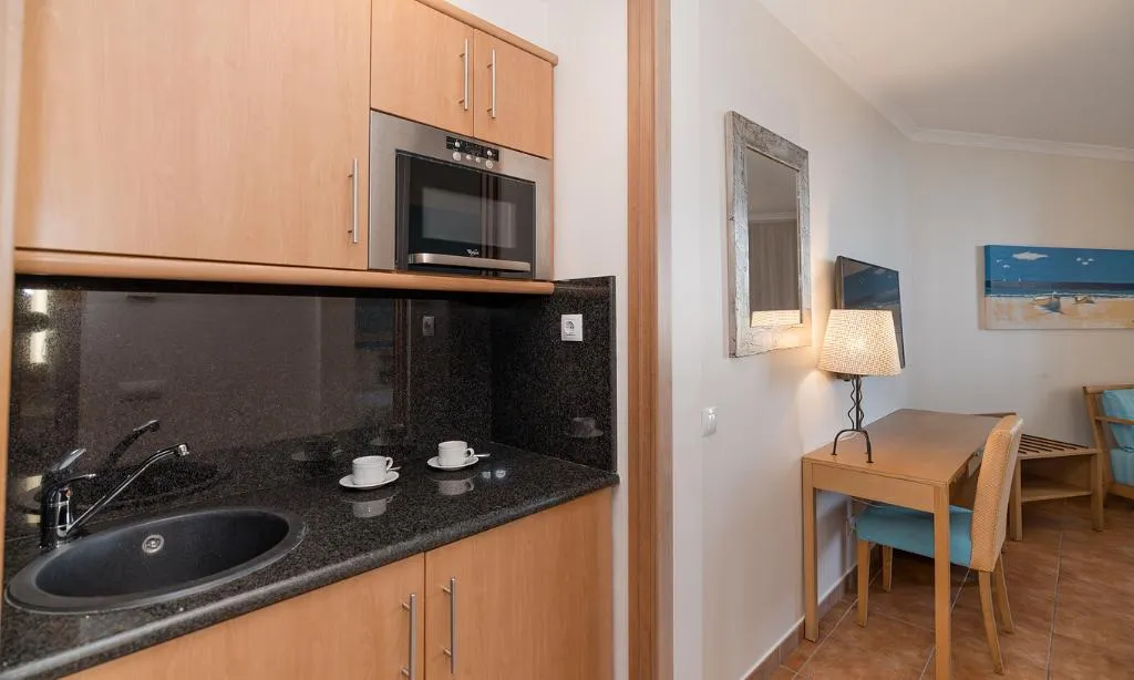 Double or Twin GARDEN VIEW Room, Pestana Viking Beach & Golf Resort, Algarve