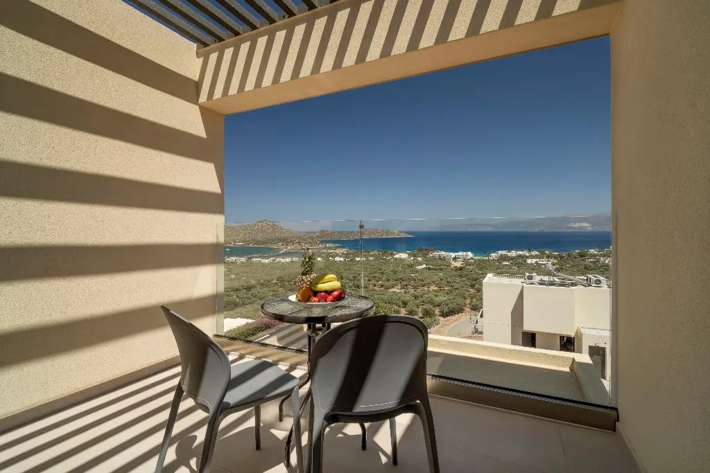 Double or Twin PREMIUM Room, Elounda Residence Resort & Waterpark, Crete