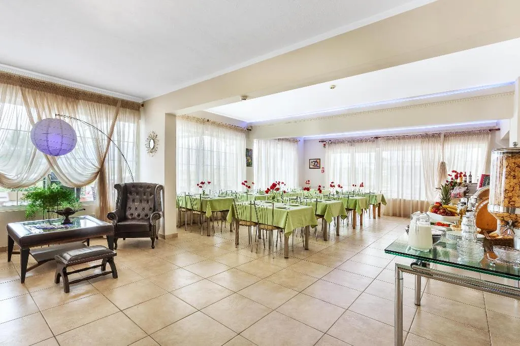 Lobby, Amfion Hotel, Thessaloniki