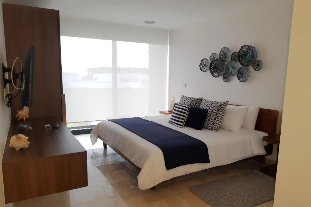 APARTMENT DELUXE ONE BEDROOM Room, The Shore At 46th, Playa Del Carmen