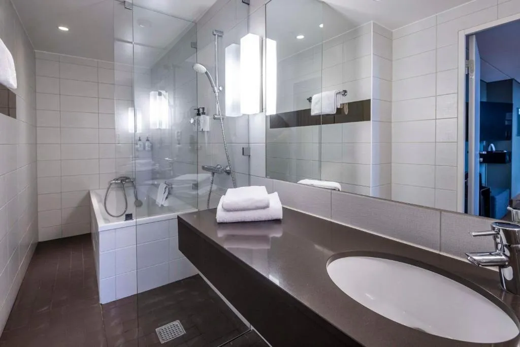 DOUBLE SINGLE USE SUPERIOR KING BED Room, Scandic Sydhavnen, Copenhagen