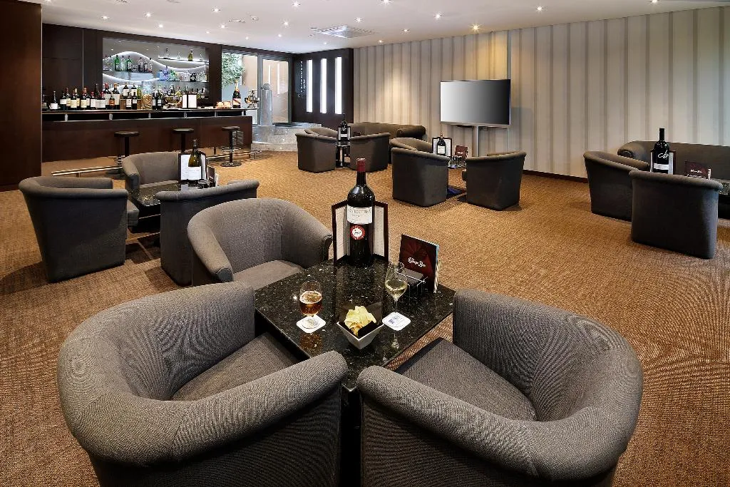 Bar, Hcc St. Moritz, Barcelona