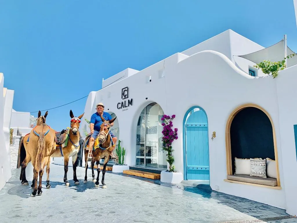 Sports and Entertainment, San Marino Suites, Santorini