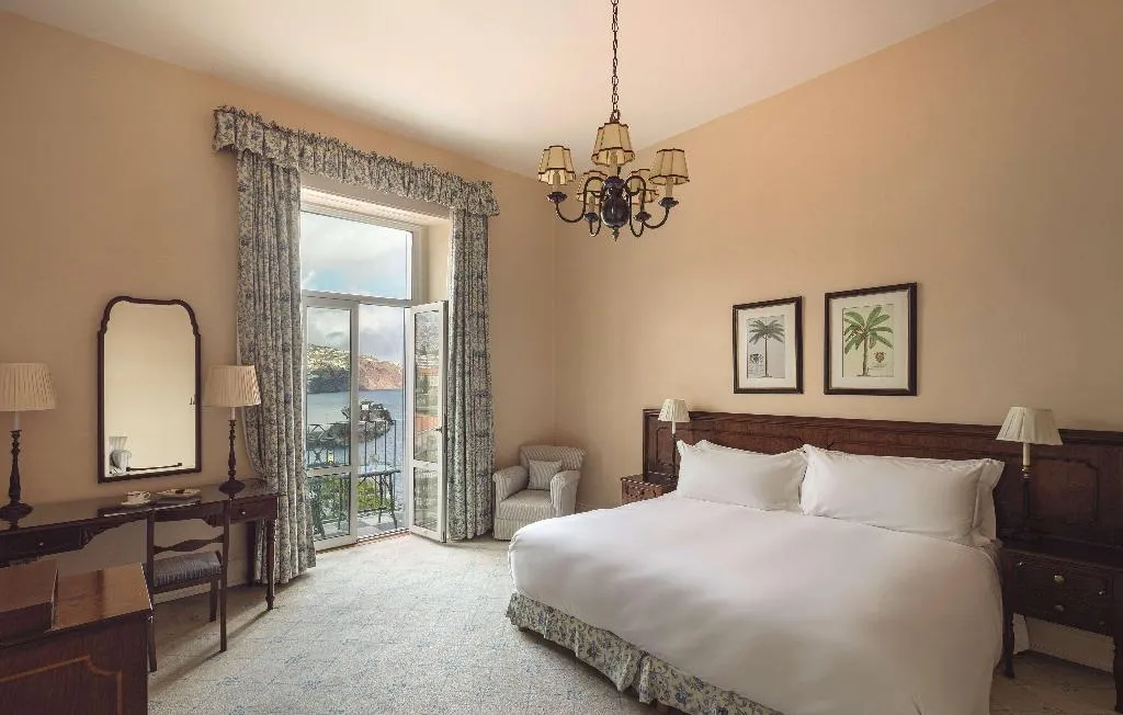 Room DELUXE Room, Reid's Palace, A Belmond Hotel, Madeira, Madeira