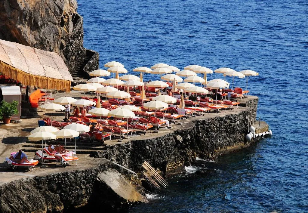 Beach, Il San Pietro, Naples