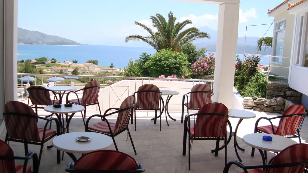 Bar, Maritsa Bay, Samos