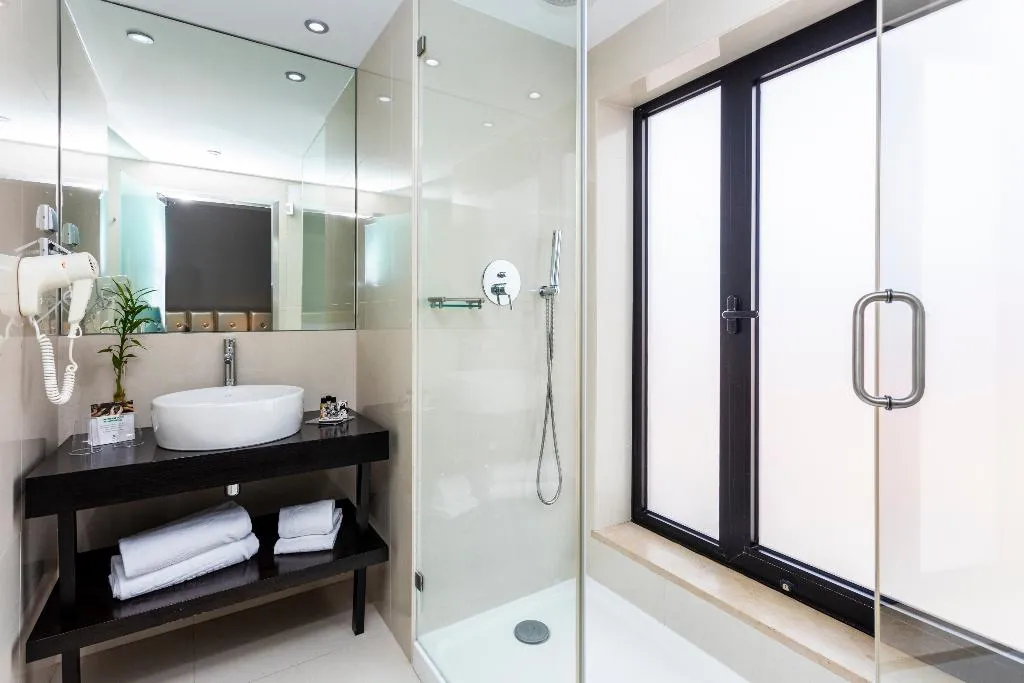 DOUBLE STANDARD Room, Czar Lisbon Hotel, Lisbon