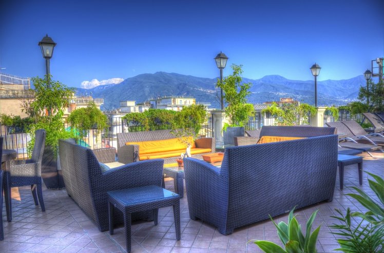 Hotel Palma, Naples