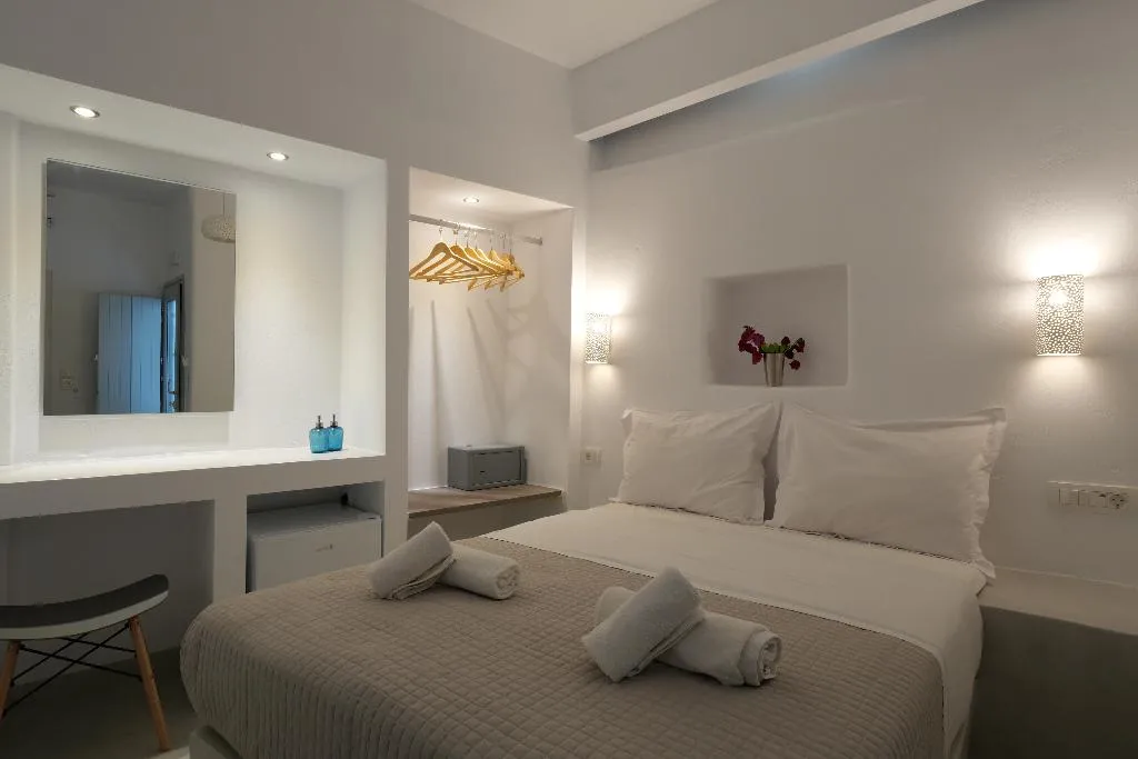 Double or Twin ECONOMY Room, Santorini Spirit, Santorini