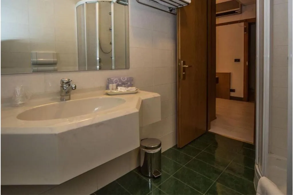 Room, New Petit Hotel, Alghero