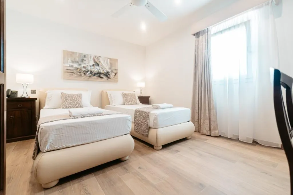 JUNIOR SUITE STANDARD Room, Palazzo Violetta, Malta