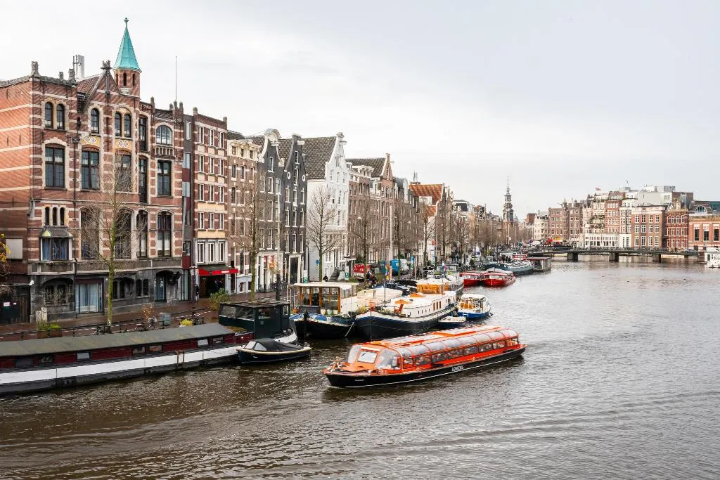 General view, Leonardo Eden Hotel Amsterdam City Center, Amsterdam