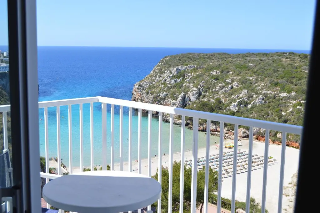 Double or Twin SEA VIEW WITH BALCONY Room, Playa Azul, Menorca