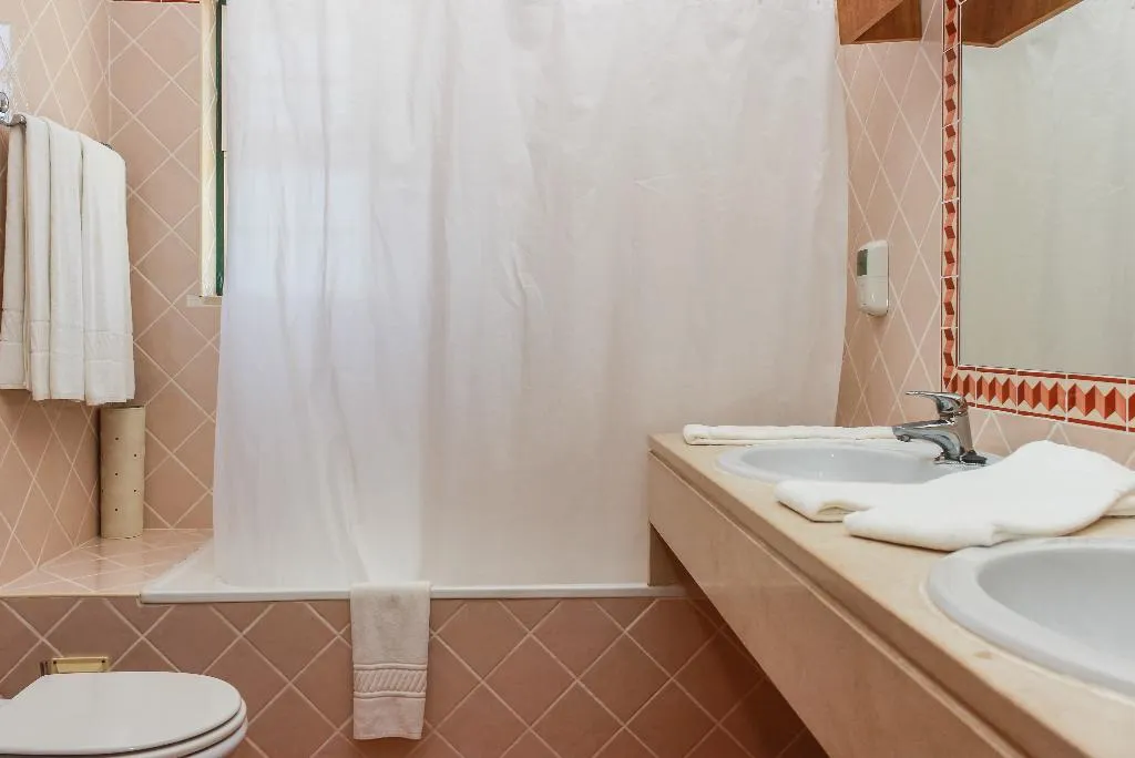 APARTMENT ONE BEDROOM Room, Colina da Lapa, Algarve