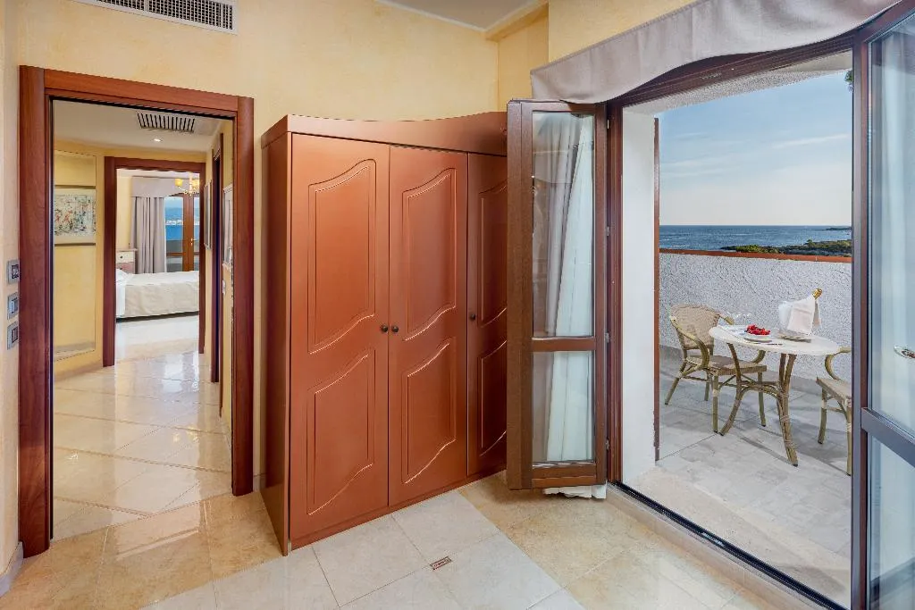SUITE SEA VIEW Room, Punta Negra, Alghero