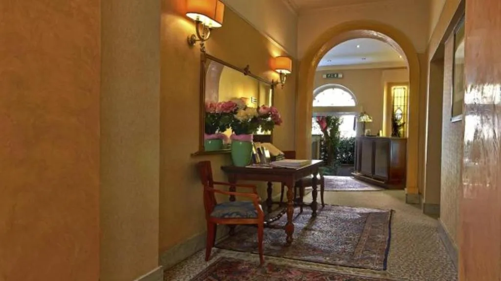 Lobby, Silva, Rome