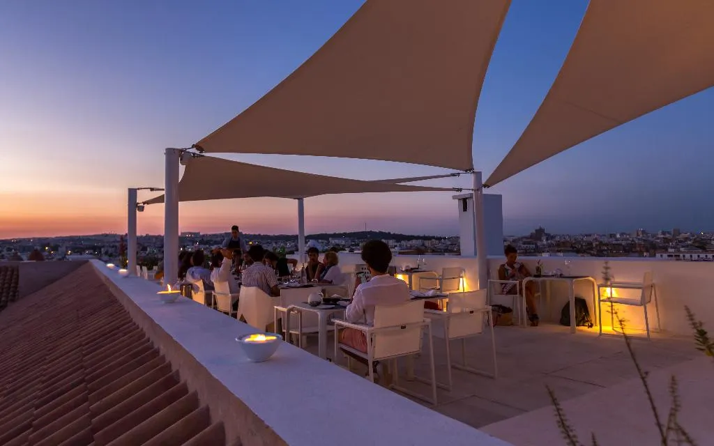 Bar, Dar el Jeld Hotel And Spa, Tunisia