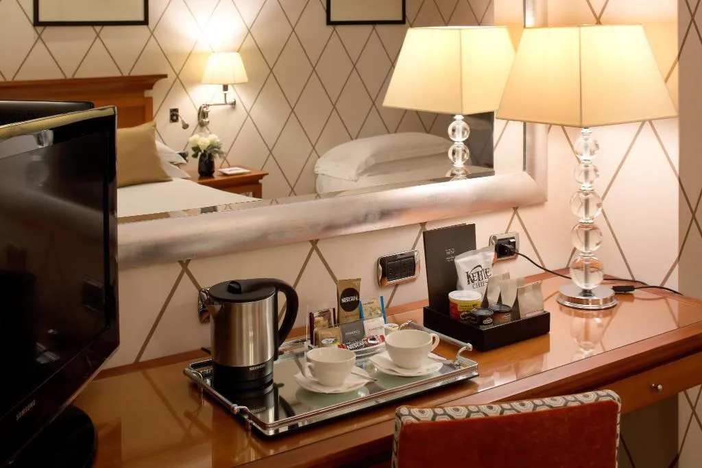 TRIPLE STANDARD Room, Starhotels Metropole, Rome
