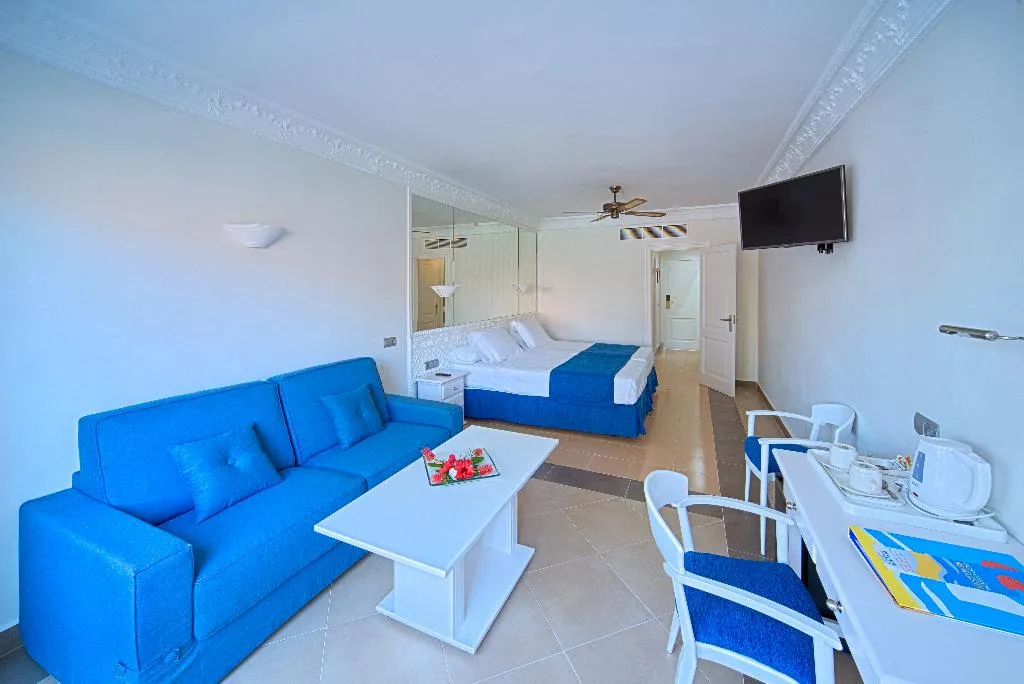 Double or Twin COMFORT Room, Playacapricho, Costa Almeria