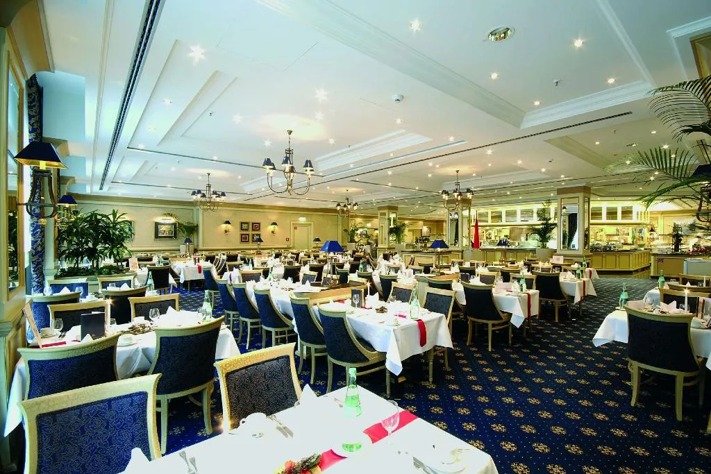 Restaurant, JW Marriott Hotel Berlin, Berlin