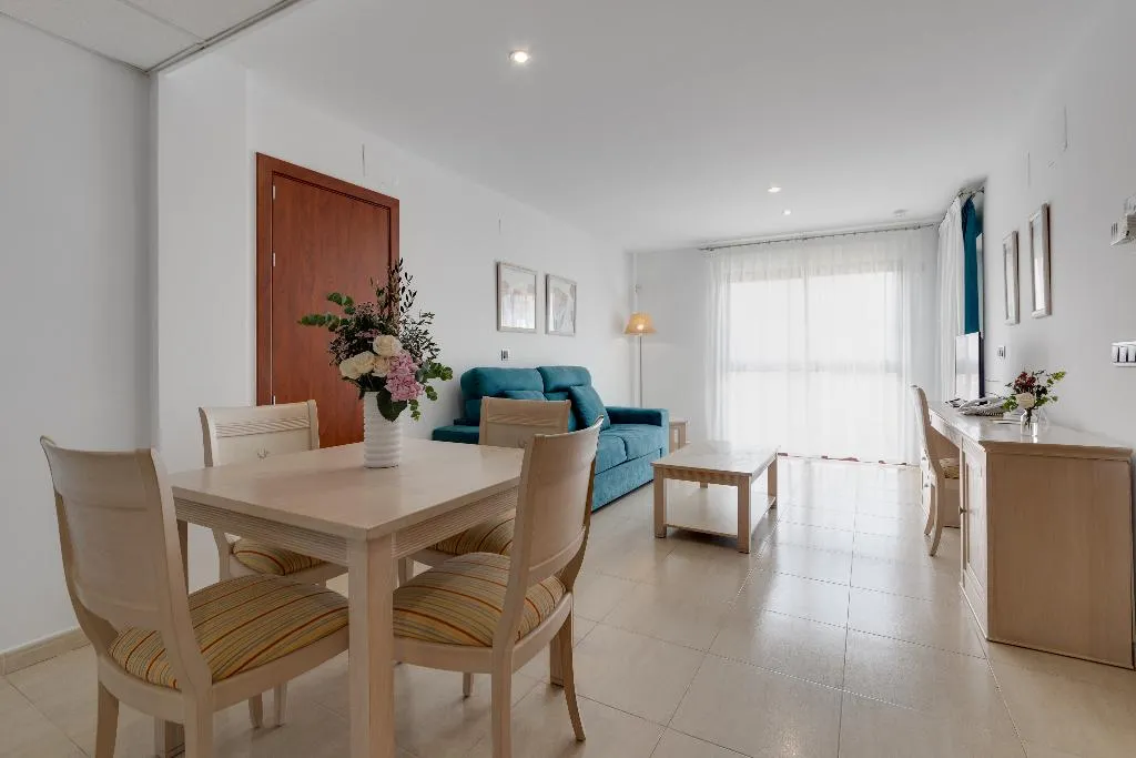 JUNIOR SUITE STANDARD Room, Daniya Denia Spa and Business, Costa Blanca