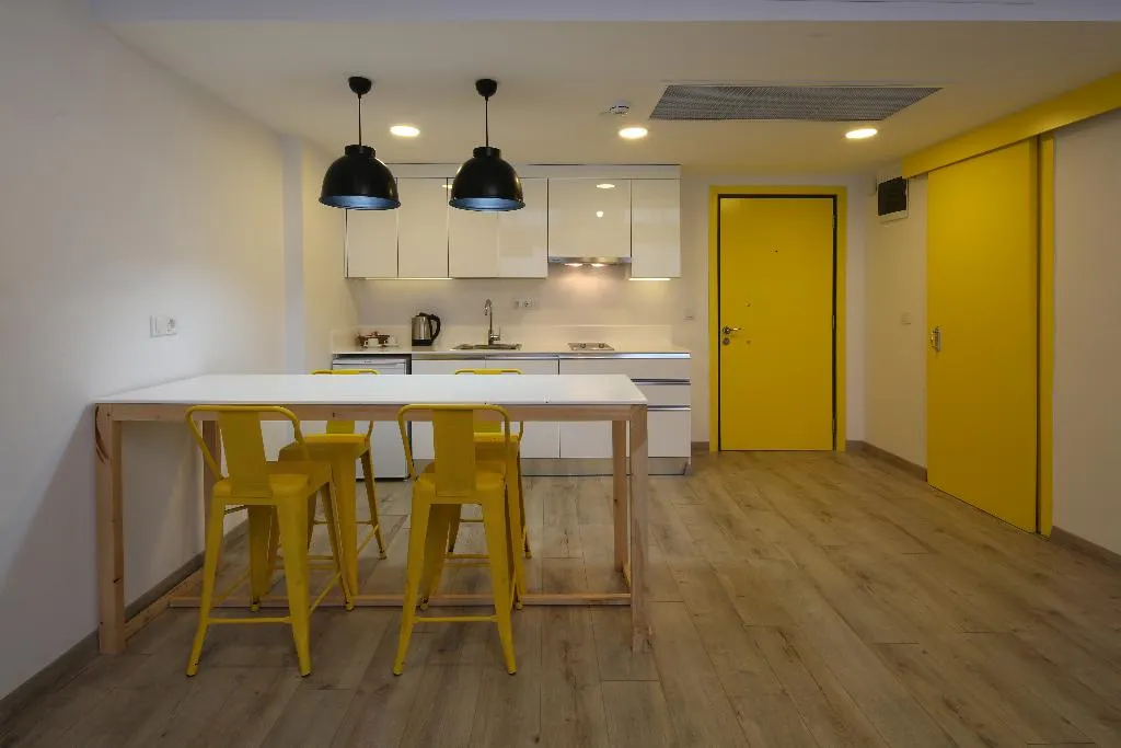 APARTMENT SUPERIOR POOL VIEW Room, Coordinat Suites, Izmir