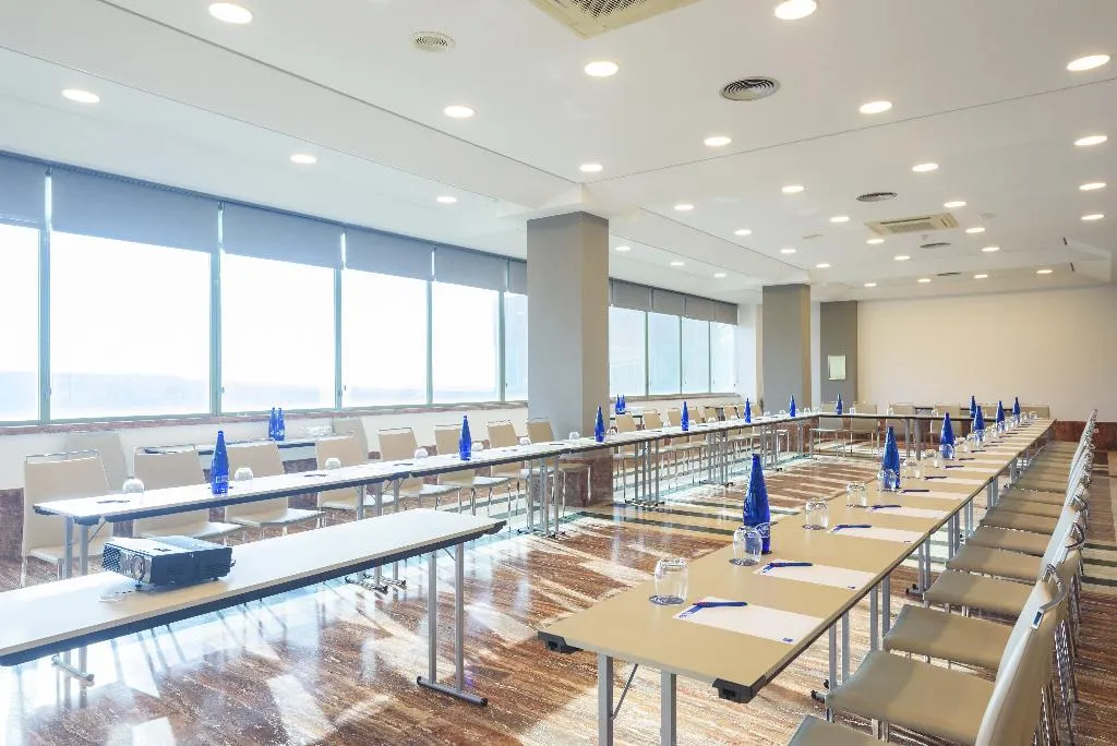 Conferences, Guadalajara Conference Center Affiliated By Melia, Madrid