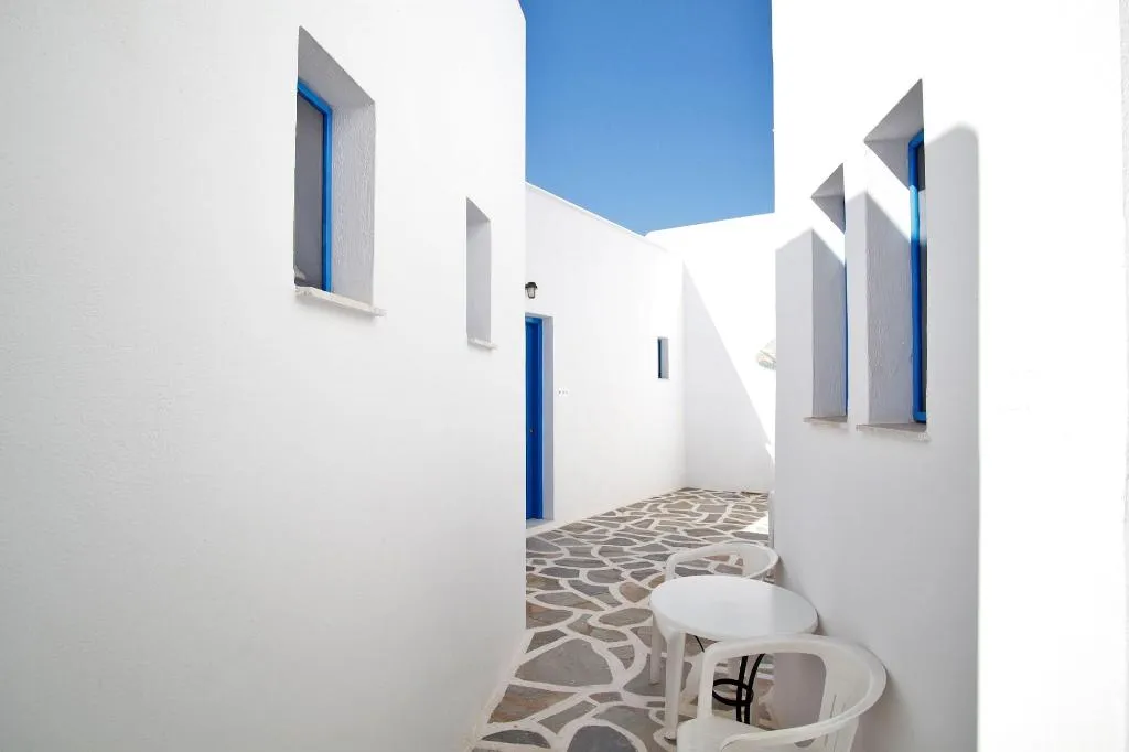 Room, Kritikakis Village Apartments, Santorini