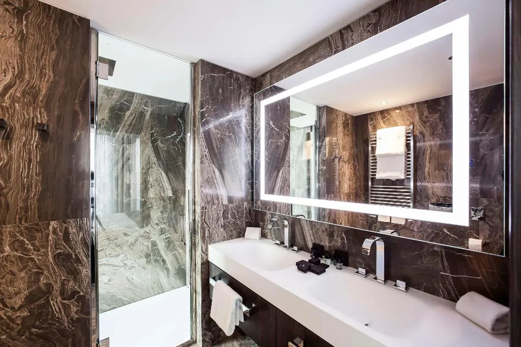 SUITE STANDARD Room, Hyatt Centric Milan Centrale, Milan