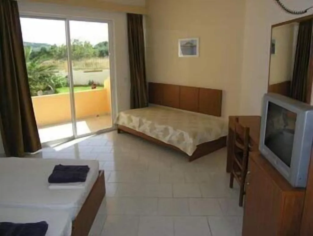 Room, Lyristis Apartments Plus, Rhodes