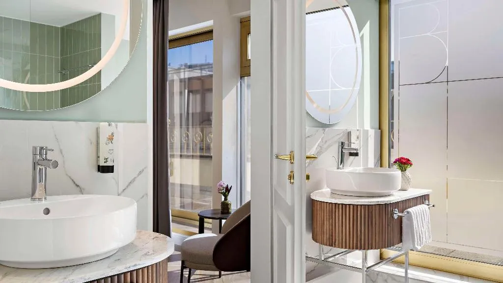 SUITE WITH BALCONY Room, Vignette Collection Bristol Berlin, Berlin