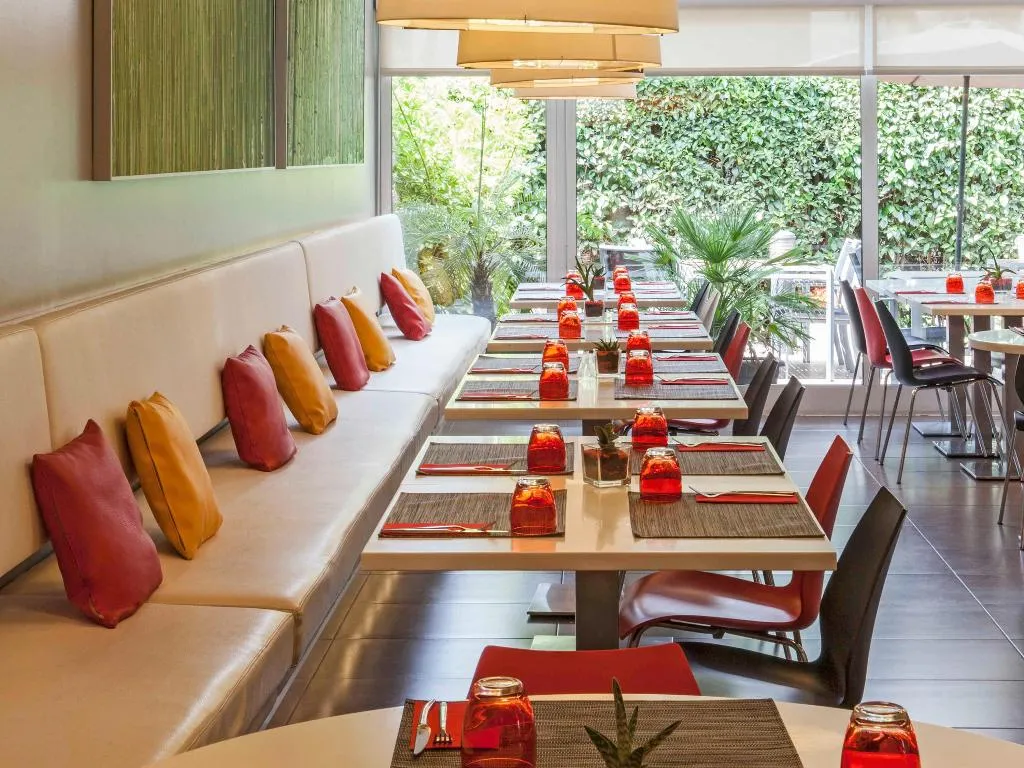 Restaurant, Ibis Barcelona Cornella, Barcelona