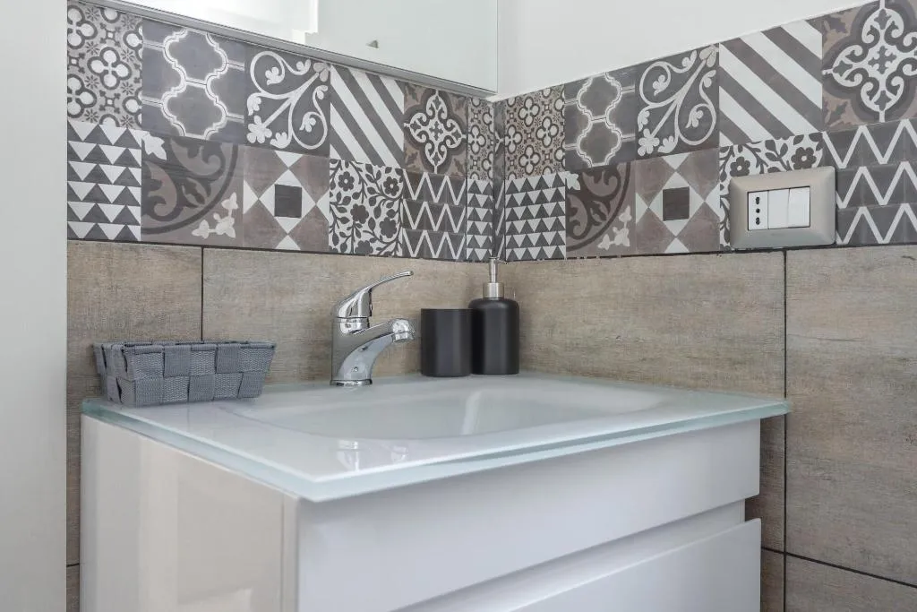 Room, Angolo Di Roma, Naples