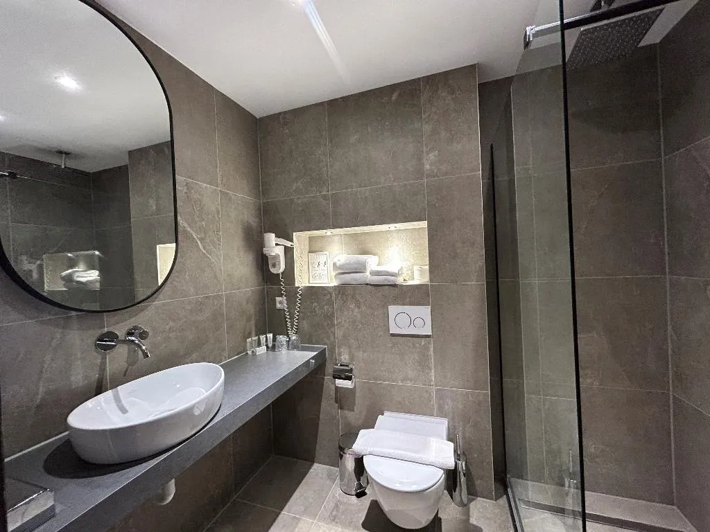 TWIN STANDARD Room, Xo Hotels Blue Square, Amsterdam