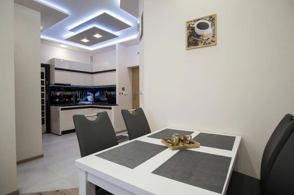 Room, ApartHotel Giewont, Krakow