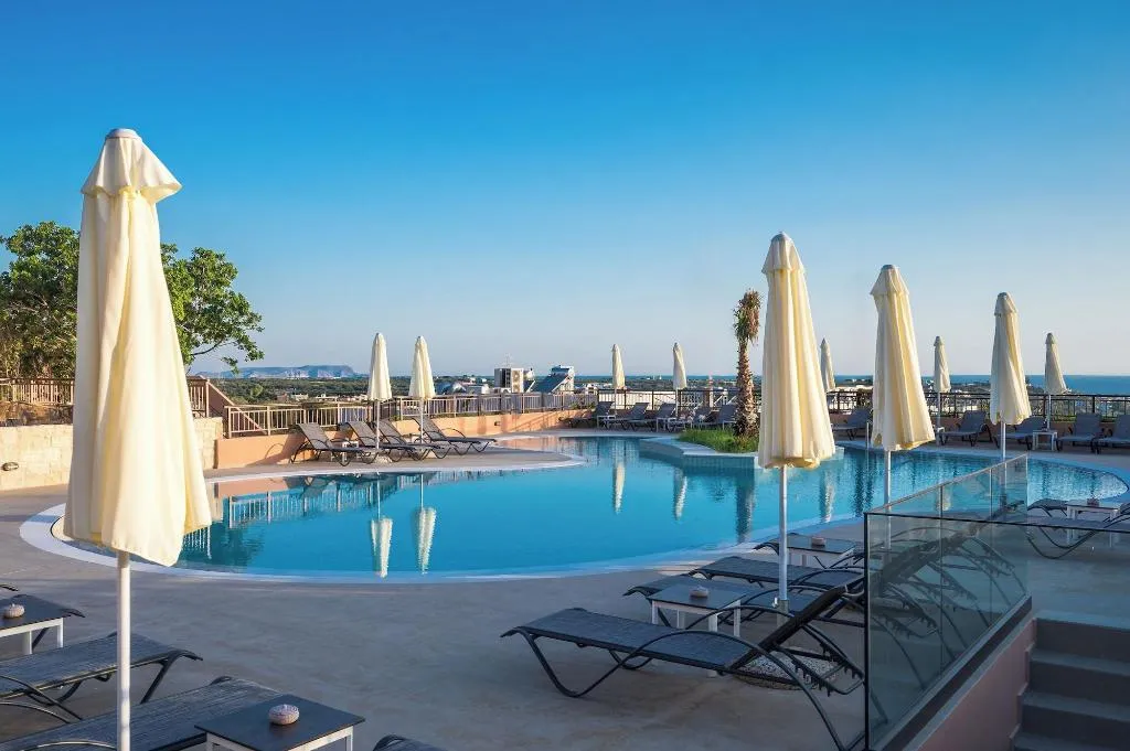 Terrace, Hotel Pyriã¡, Crete