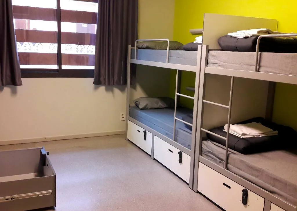 Bed in dormitory MALE ROOM CAPACITY 8 Room, Youth Hostel Pere Tarres, Barcelona