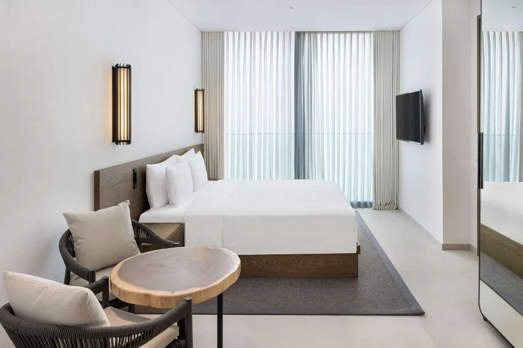 SUITE KING BED ONE BEDROOM  Room, Radisson Beach Resort Palm Jumeirah, Dubai