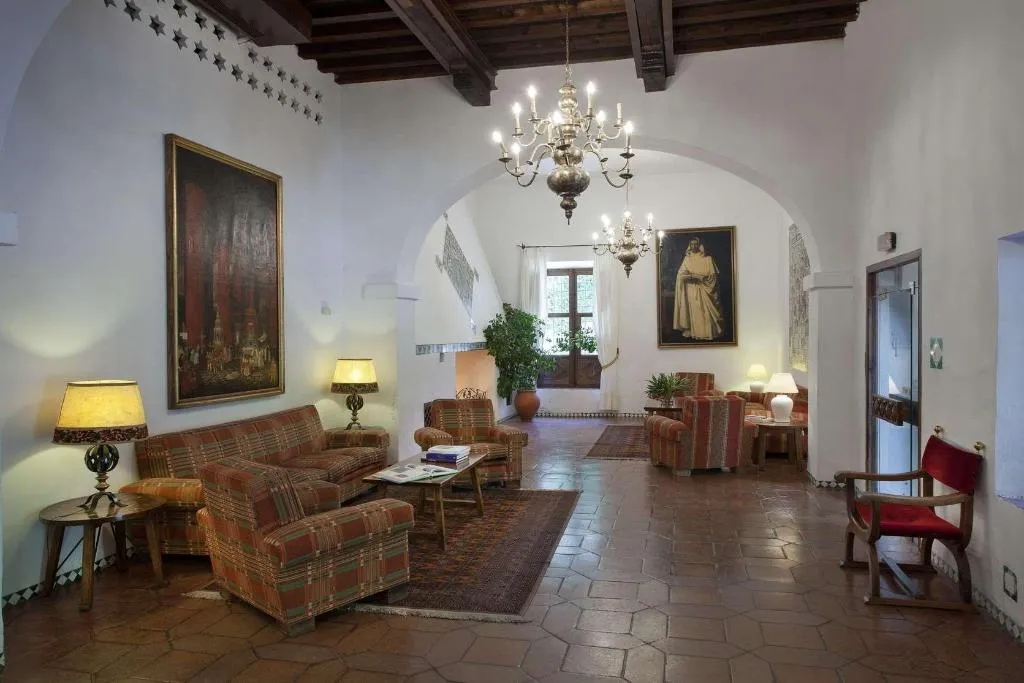 Lobby, Parador de Guadalupe, Madrid