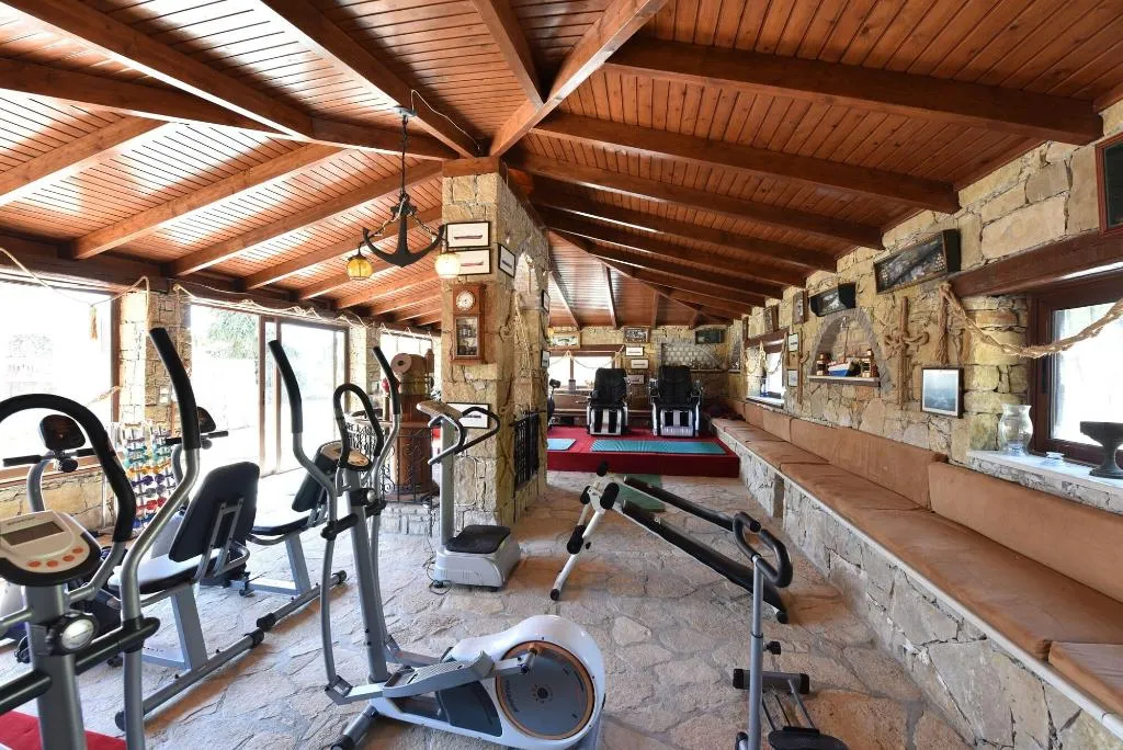 Sports and Entertainment, Alexander Gerakari Hotel, Crete