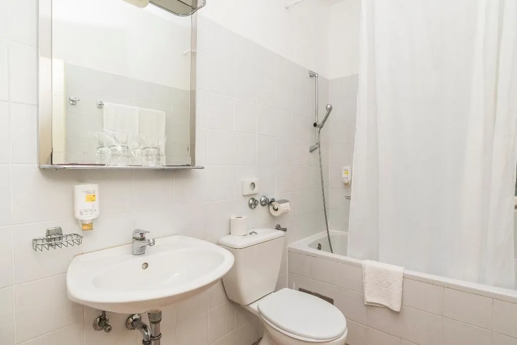BUNGALOW CAPACITY 2 Room, Apartments Polynesia Plava Laguna, Istria