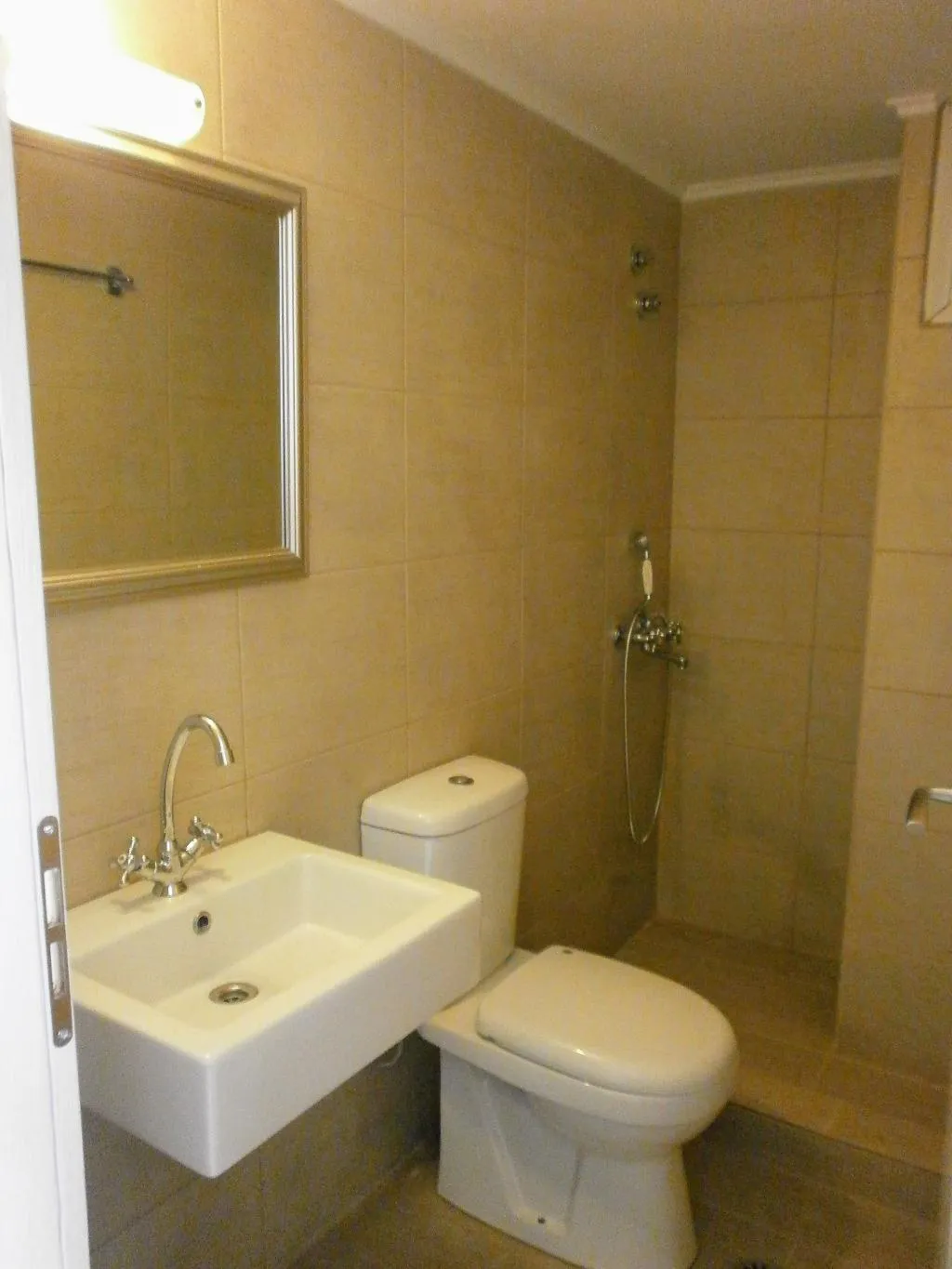 APARTMENT SUPERIOR CAPACITY 3 Room, Iraklis, Crete
