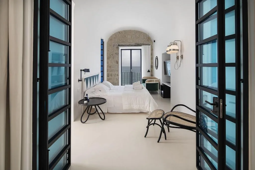 Room, Miramare Sea Resort and Spa, Naples
