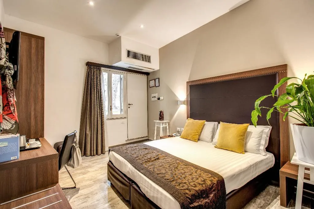 Double or Twin DELUXE Room, Rome Garden, Rome