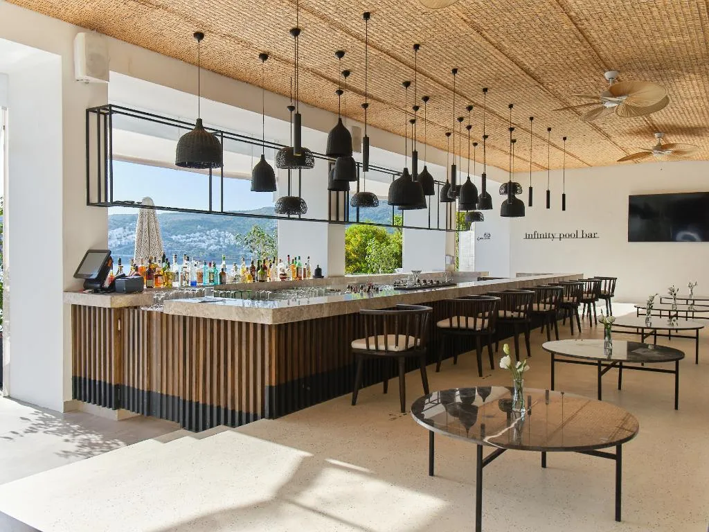 Bar, Cape Bodrum Luxury Hotel & Beach, Bodrum