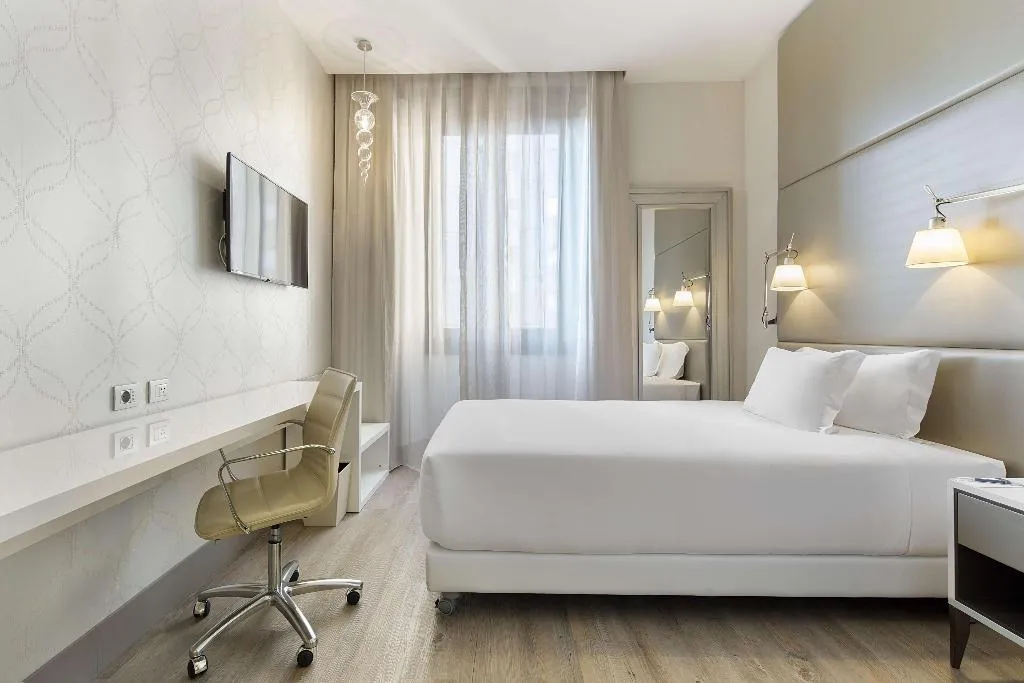 DOUBLE SINGLE USE SUPERIOR Room, NH Collection Milano Touring, Milan