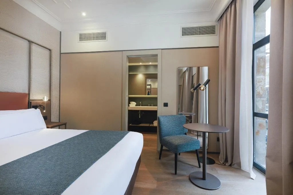DOUBLE SINGLE USE PREMIUM Room, Hotel Medinaceli 4*S, Barcelona