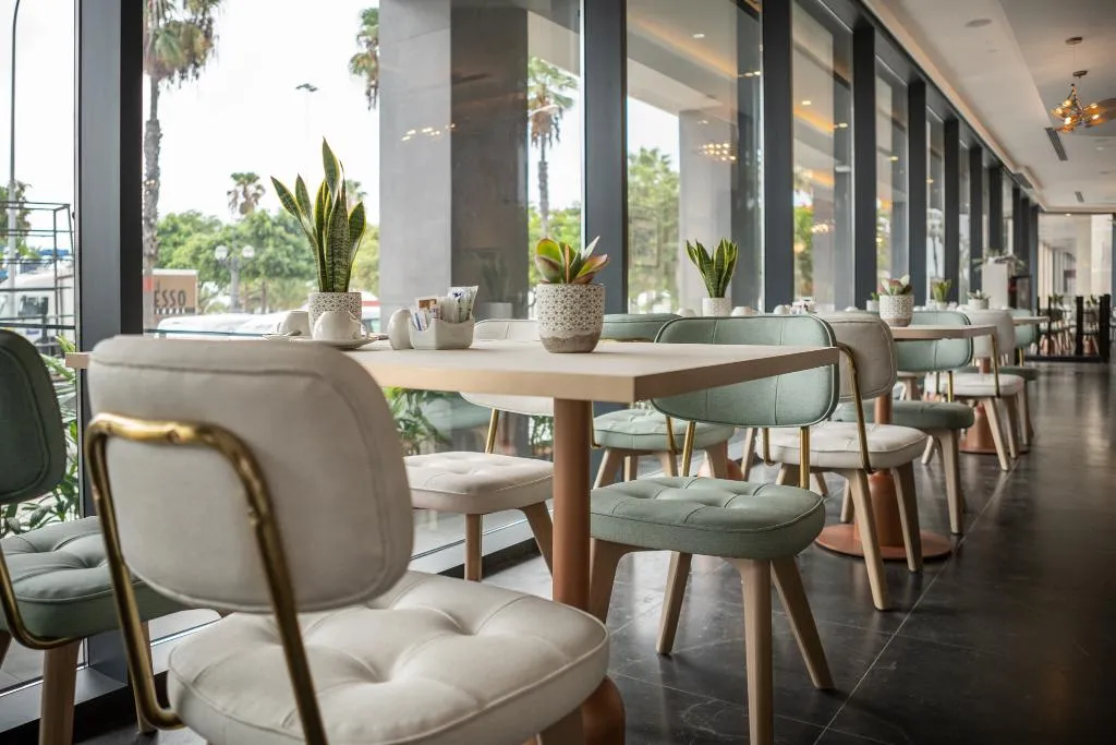 Bar, Hotel LIVVO Lumm, Gran Canaria