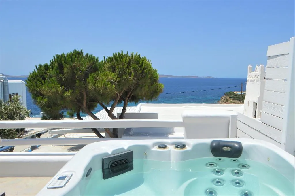 Room, Flaskos Suites, Mykonos